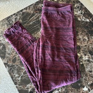 Women’s Old Navy Cotton Aztec Print Leggings